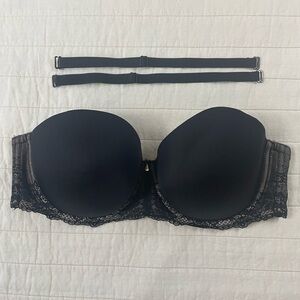 Torrid Black Lace Convertible Strapless Bra 38DDD